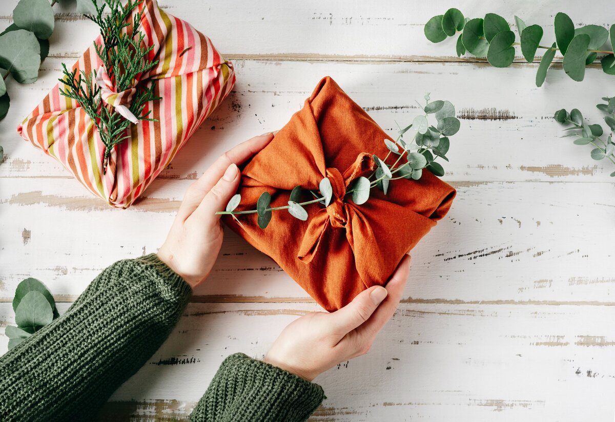 julklappar_inslagna_i_linne